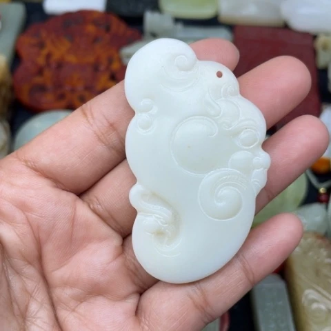 和田玉未镶嵌颈饰106