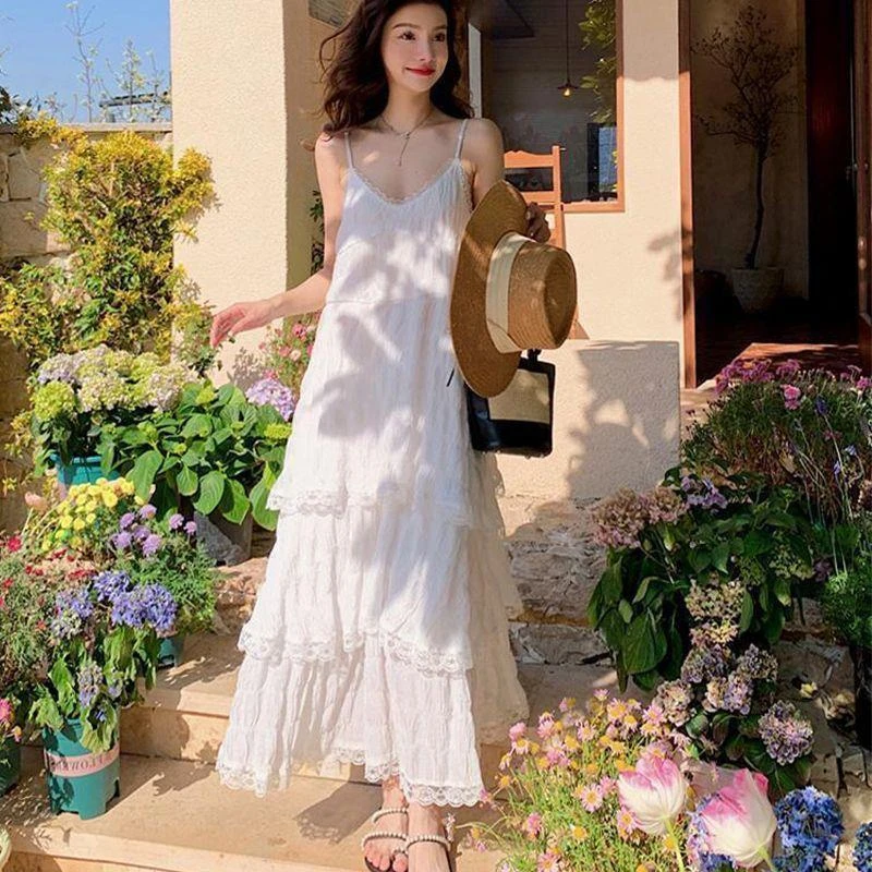 2025新款高品质仙女白色连衣裙海边度假沙滩裙高级感法式吊带长裙