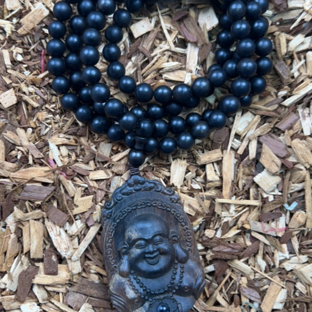 28 福来精选文玩沉香木作手串