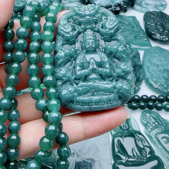 翡翠未镶嵌颈饰多样性发货天然A货翡翠