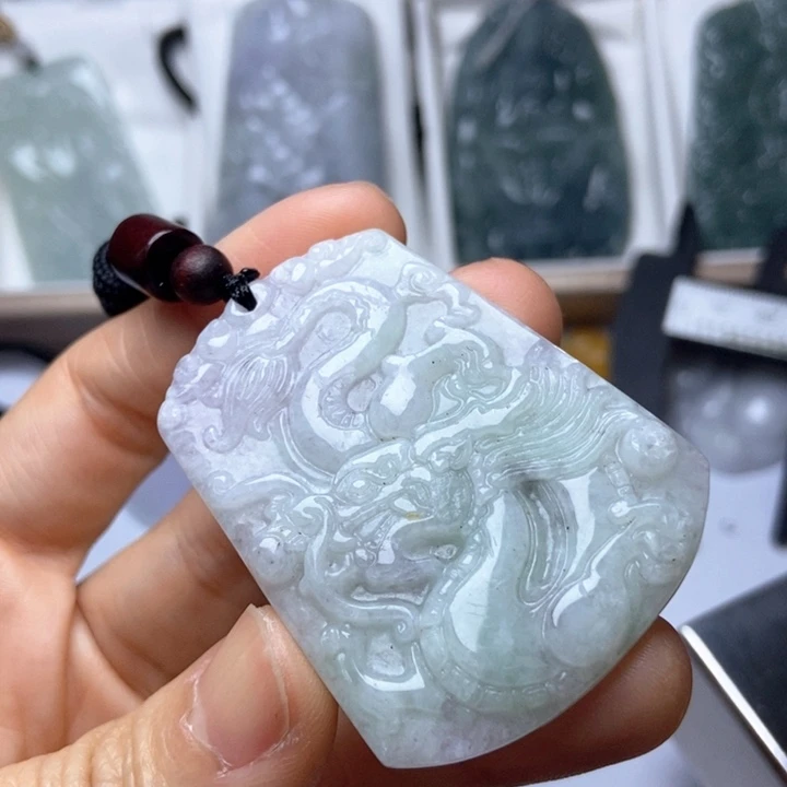 翡翠未镶嵌挂件翡翠