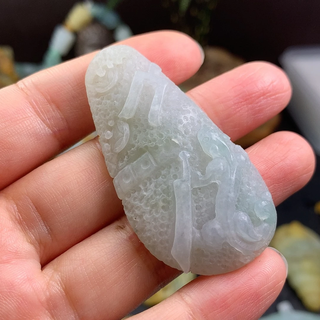 定制翡翠未镶嵌八破