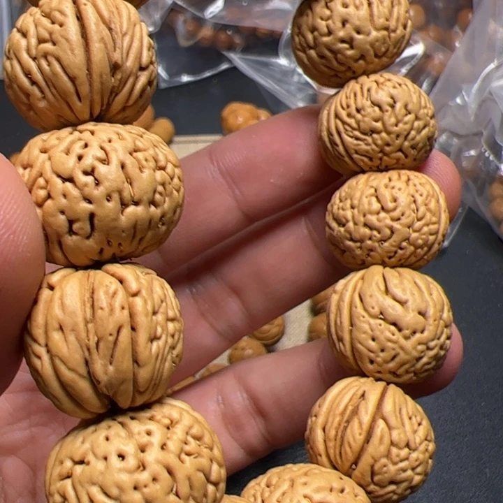 猴头核桃手串封*卡罗拉