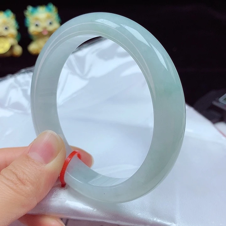 未镶嵌手镯翡翠58圈冰润种水
