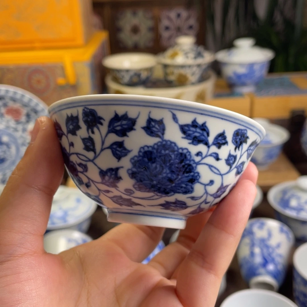 11景德镇青花牡丹