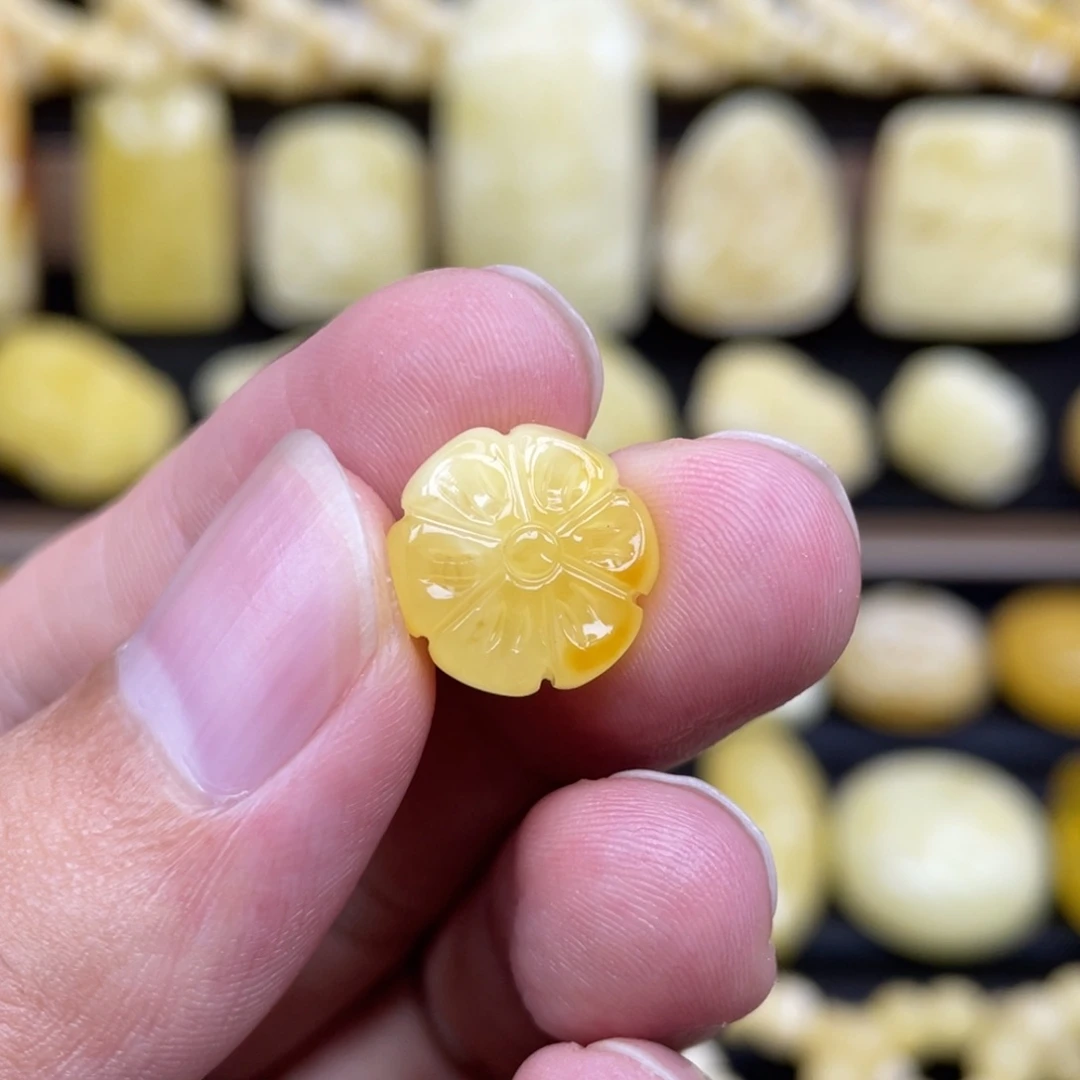裸石琥珀未镶嵌琥珀蜜蜡