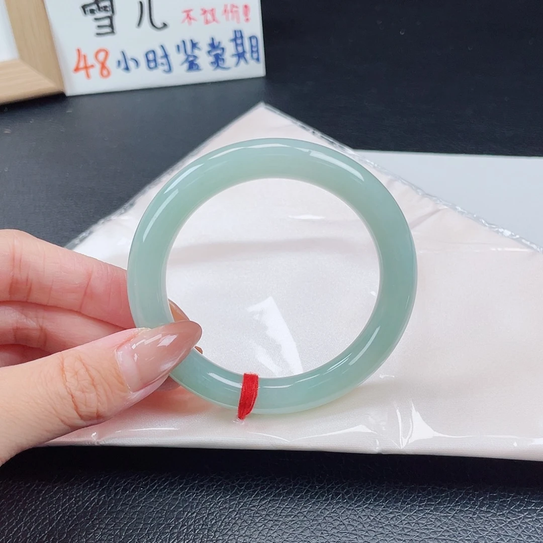 翡翠手镯未镶嵌2306-甜果绿色圆条