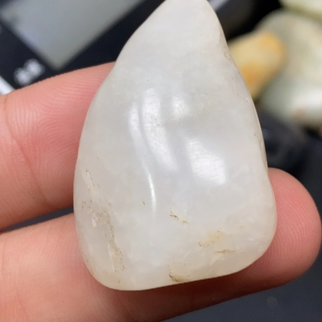 和田玉（糖玉）未镶嵌挂件