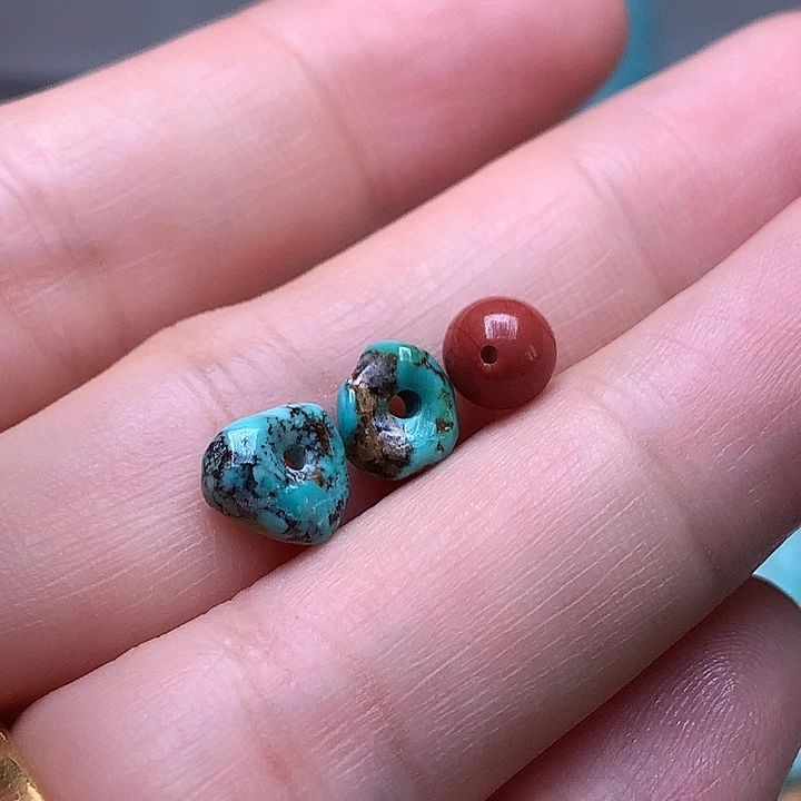 南红玛瑙未镶嵌珠宝奇石