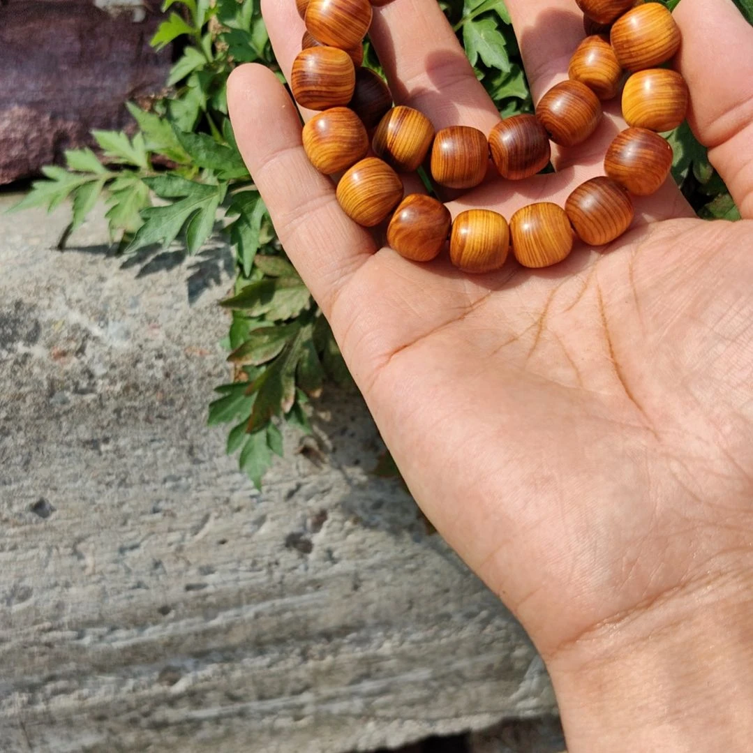 柏木（崖柏）1314黑油陈华料太行崖柏