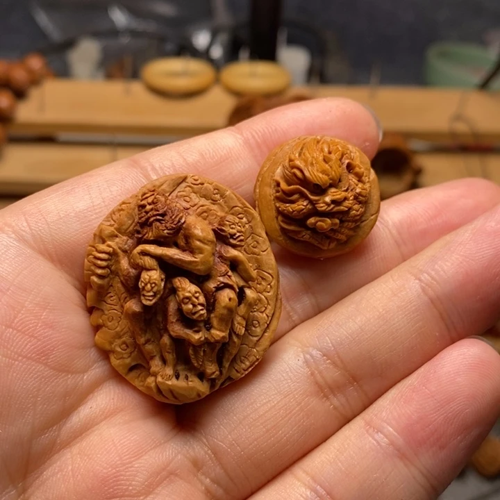 王***敌桃核手工雕刻钟馗龙单颗