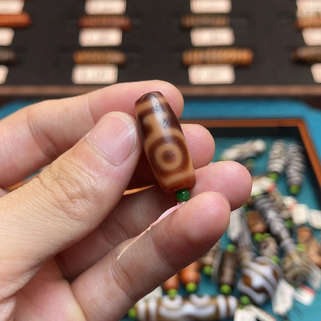 玛瑙/玉髓未镶嵌珠宝半成品助**车