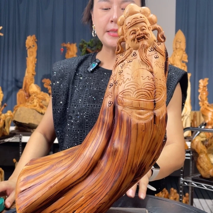 柏木（崖柏）随型摆件