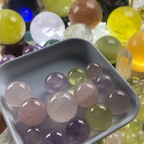 水晶珠宝半成品未镶嵌m****u水晶1号