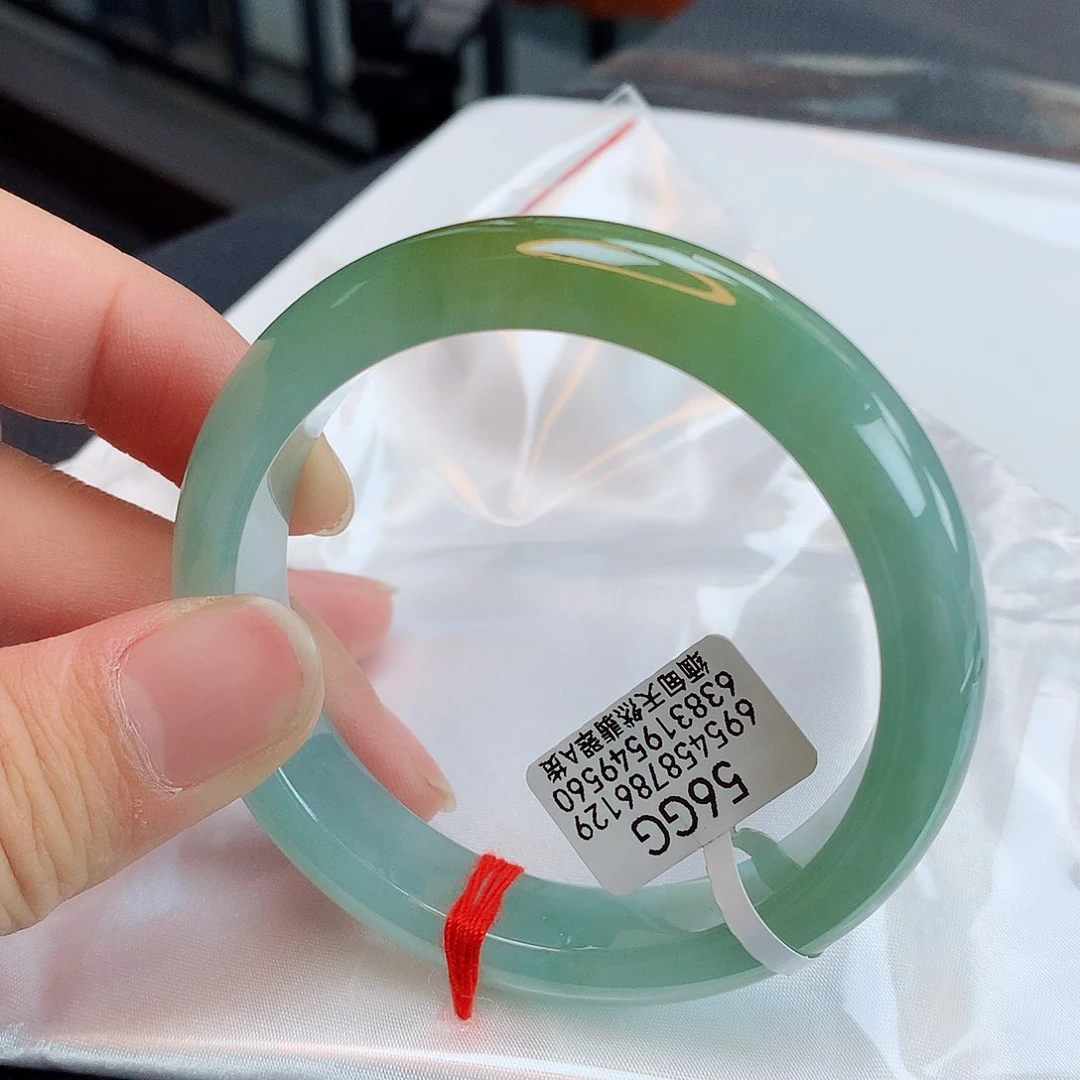 翡翠手镯未镶嵌天然缅甸翡翠A货手镯