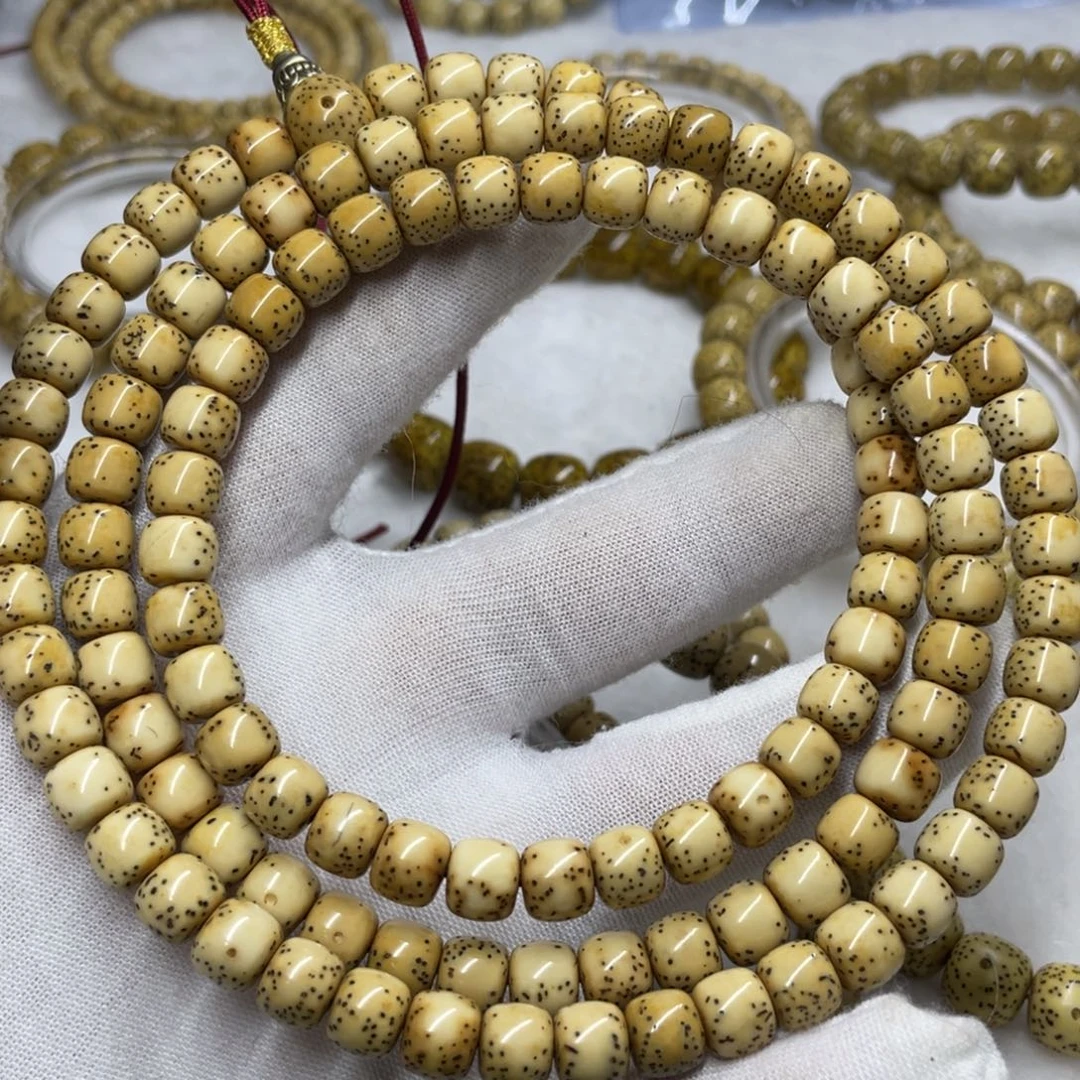 星月菩提吊坠手串