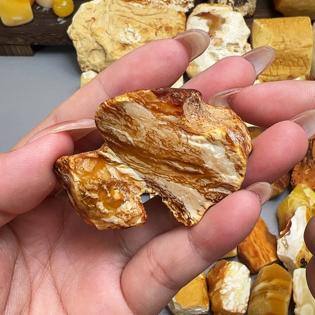 L***L未镶嵌定制琥珀蜜蜡