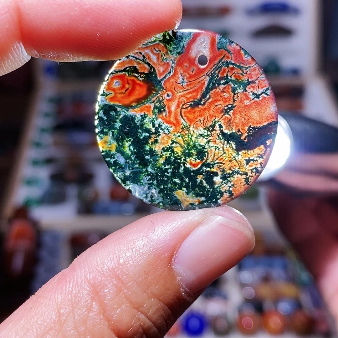 玛瑙吊坠未镶嵌….