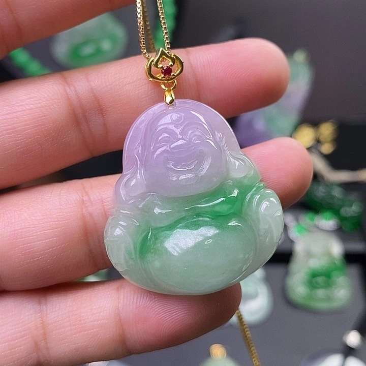 翡翠未镶嵌吊坠(赠链)