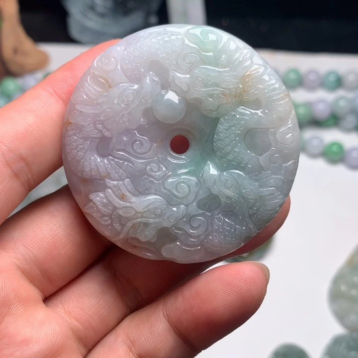 翡翠未镶嵌颈饰九龙29