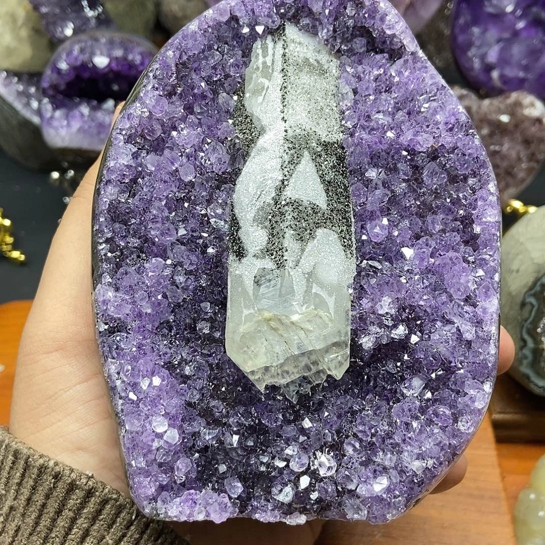 大型摆件（非配饰）未镶嵌水晶