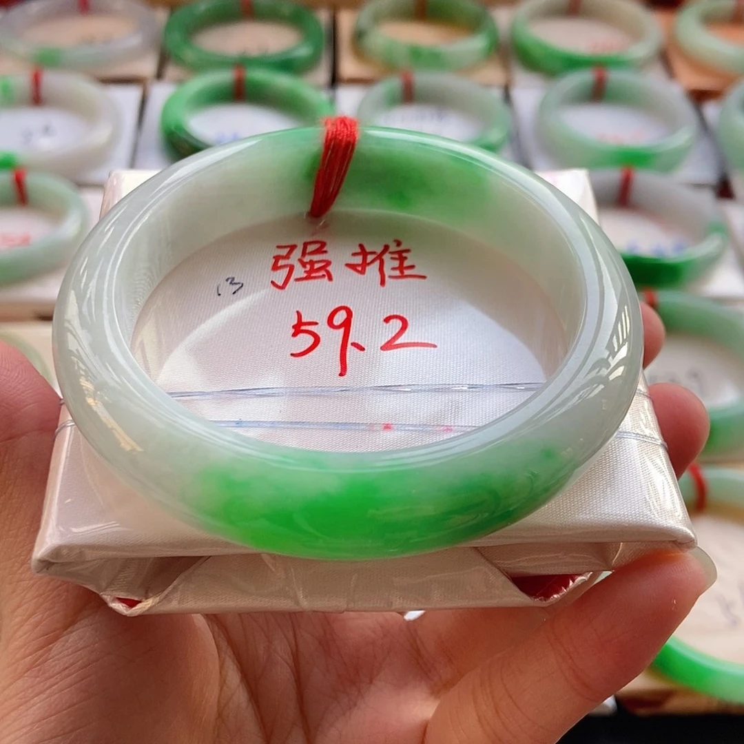 未镶嵌手镯翡翠15号