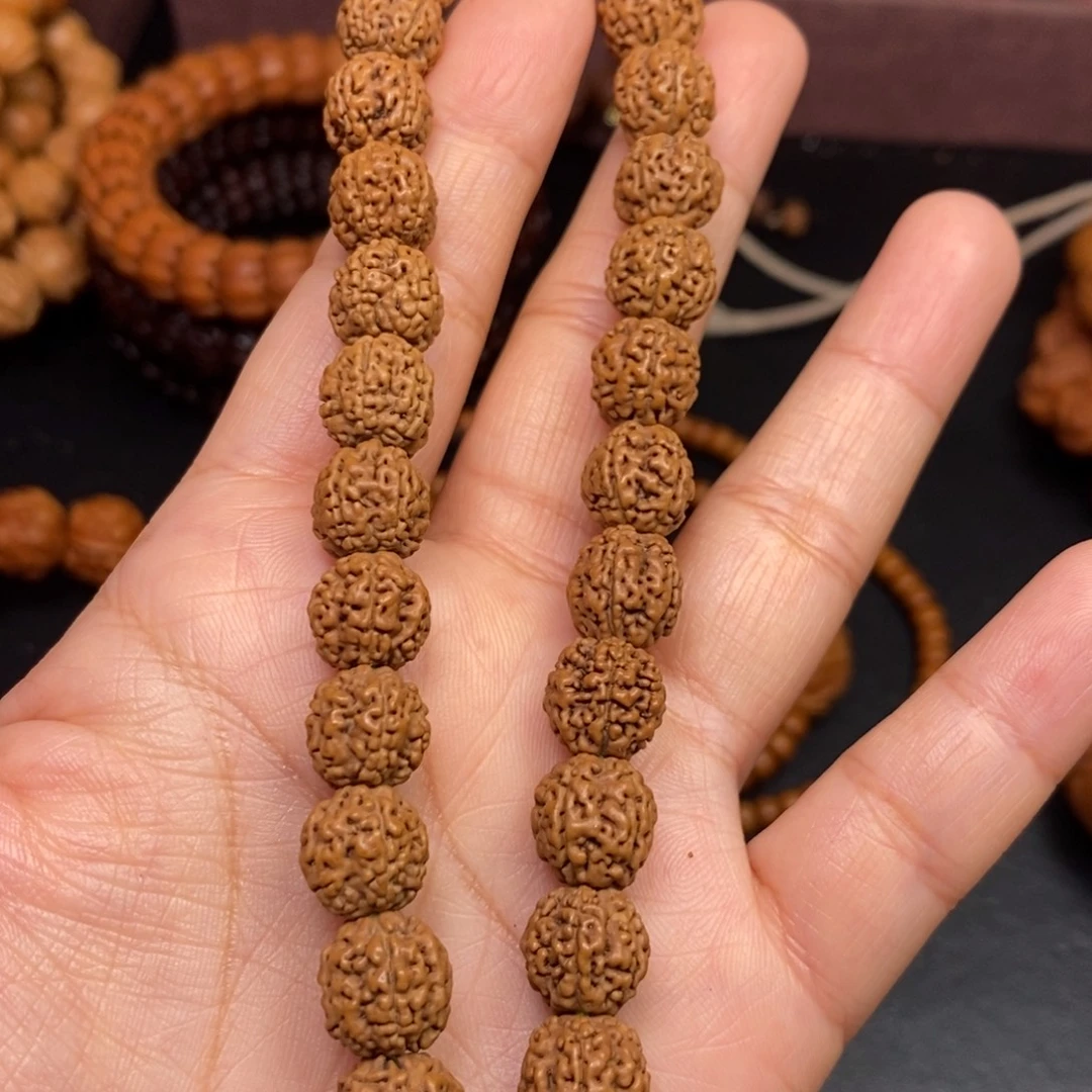 呼***搏吊坠猴头核桃橄榄猴头