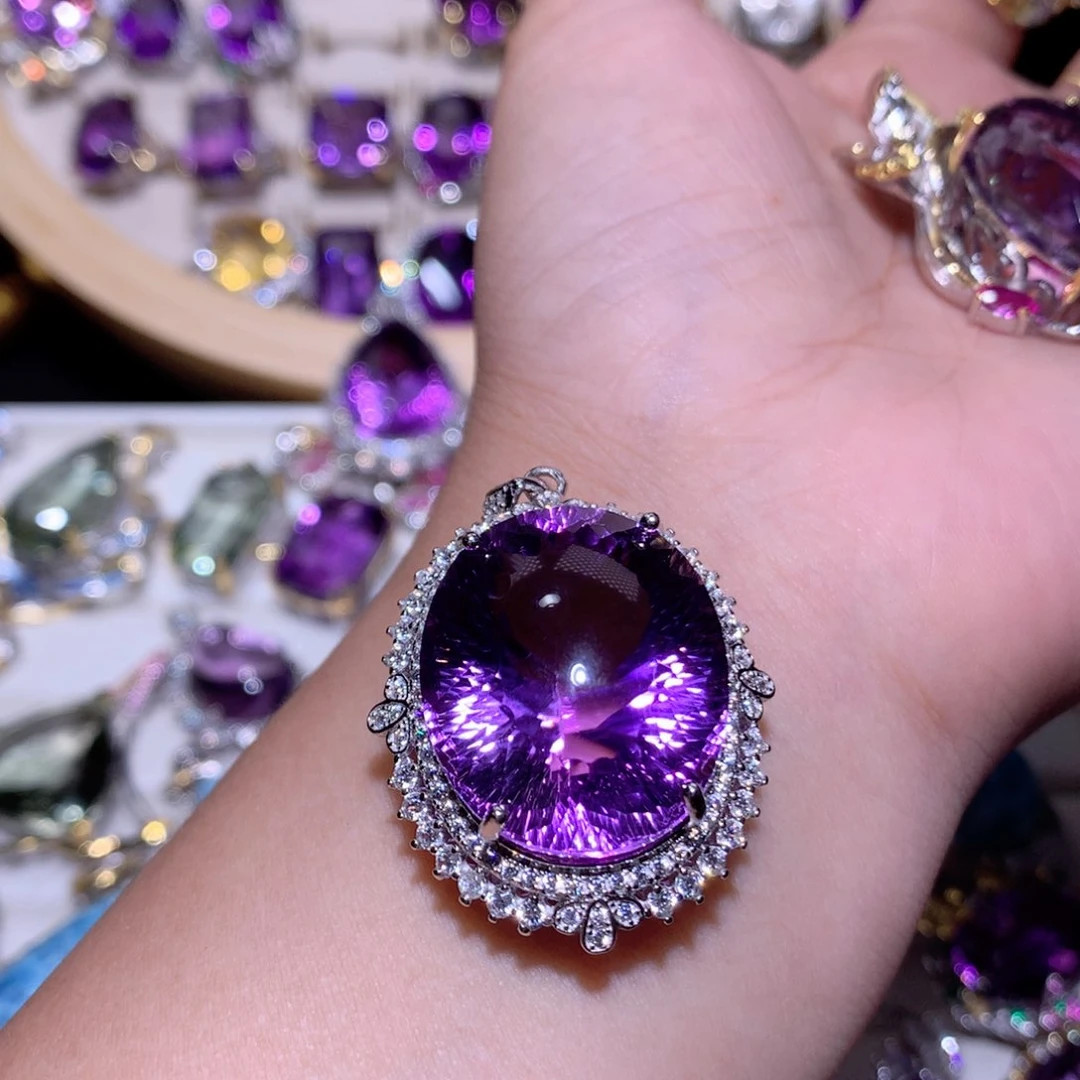 【闪购商品】水晶戒指银S925镶嵌奶***吃戒指