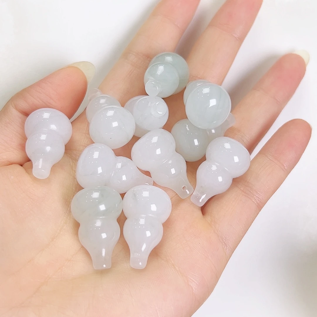 石英质玉未镶嵌颈饰葫芦多样性发其一