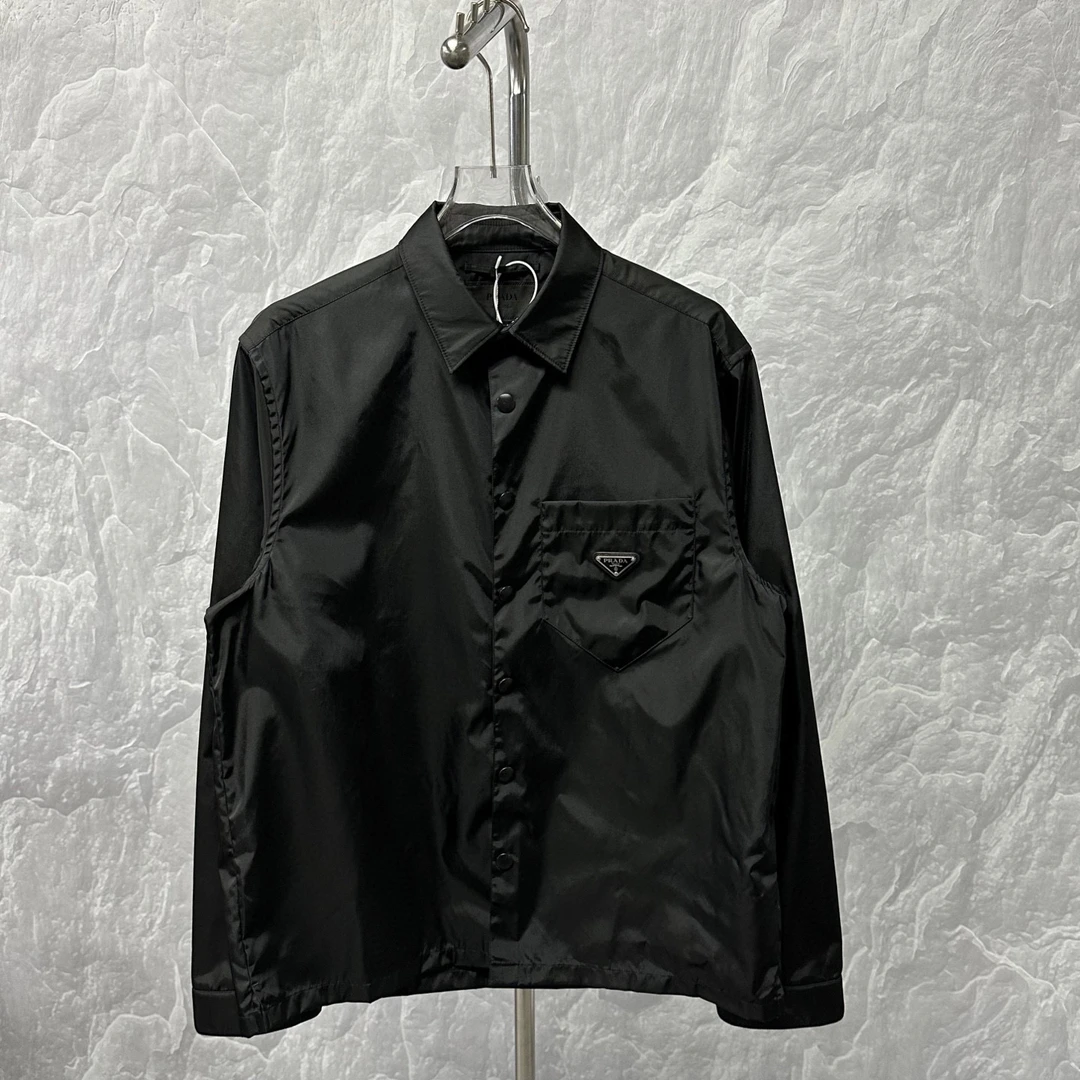 未使用 Prada/普拉达  金属三角标口袋夹克外套 L码 J00698