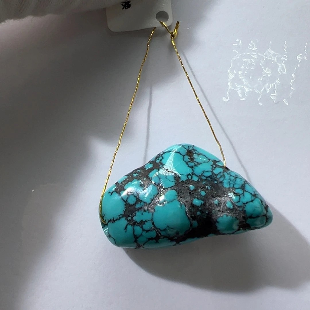 绿松石未镶嵌挂件