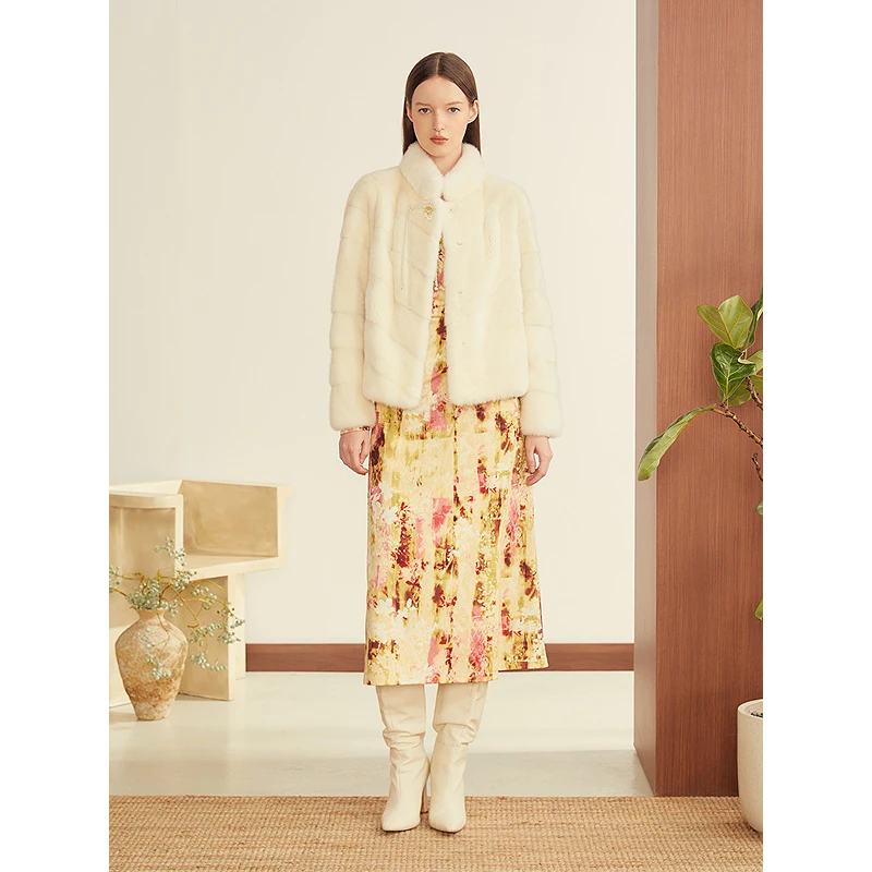 YINER音儿2025冬季新款优雅奢感新中式本白貂皮草8C35509060