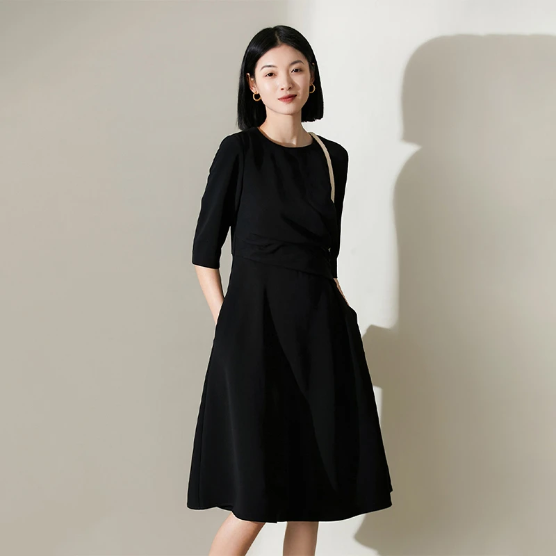 法式腰间捏褶醋酸连衣裙女士夏季新款圆领中长裙时尚五分袖小黑裙