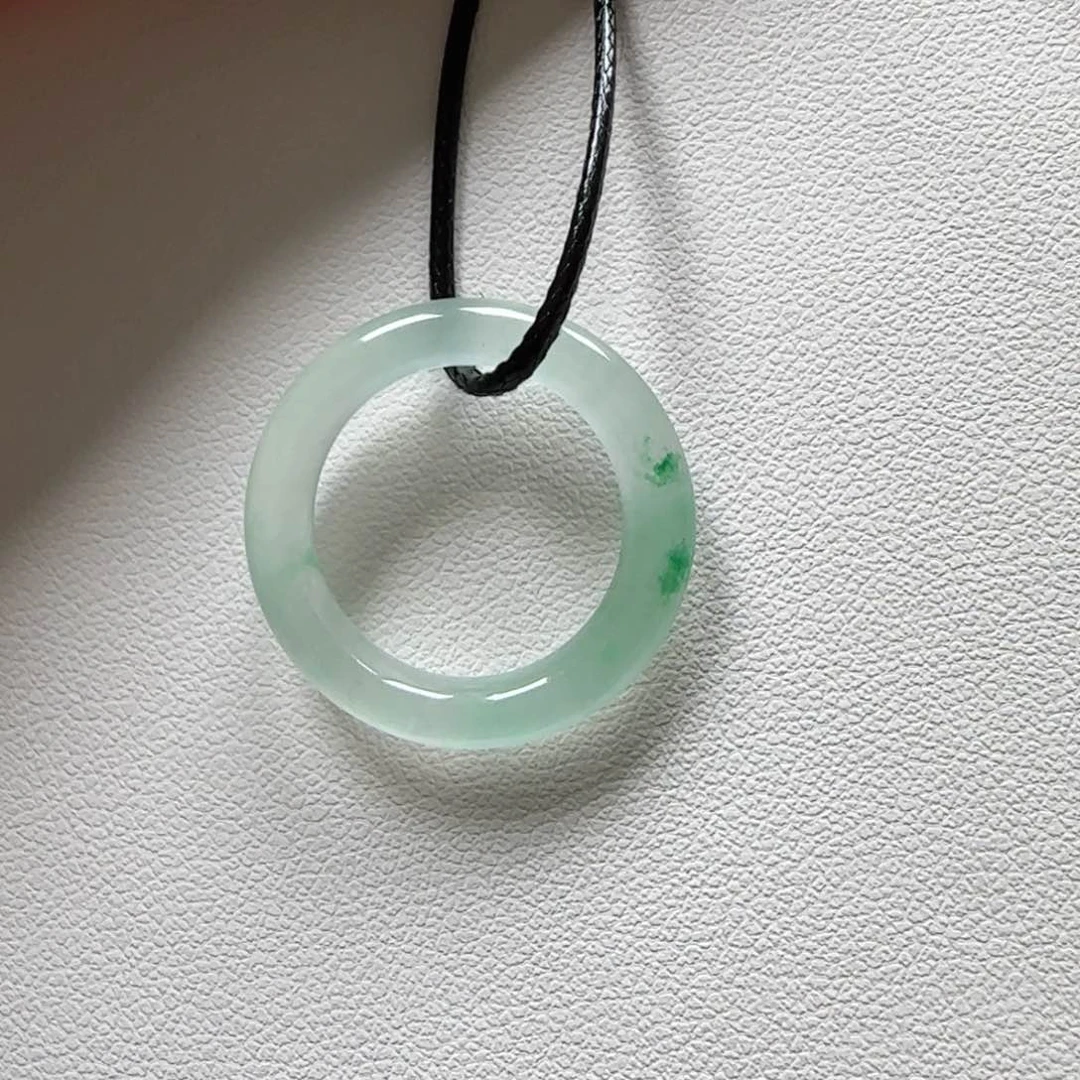 石英质玉（非洲翠）未镶嵌戒指?***L