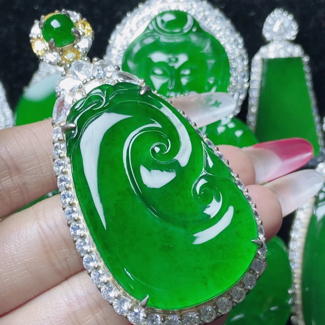 翡翠银S925镶嵌颈饰