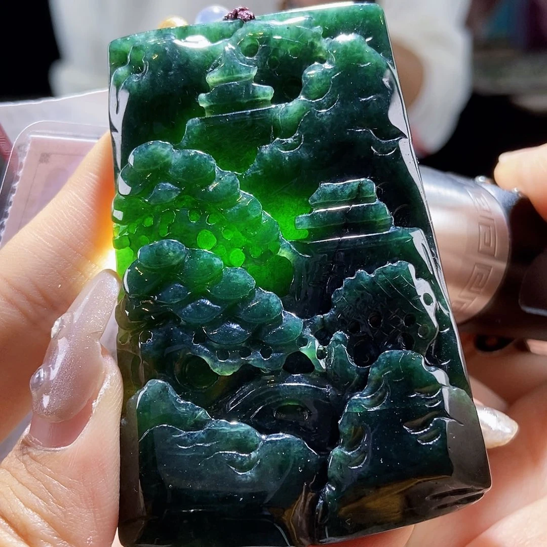 颈饰未镶嵌翡翠翡翠