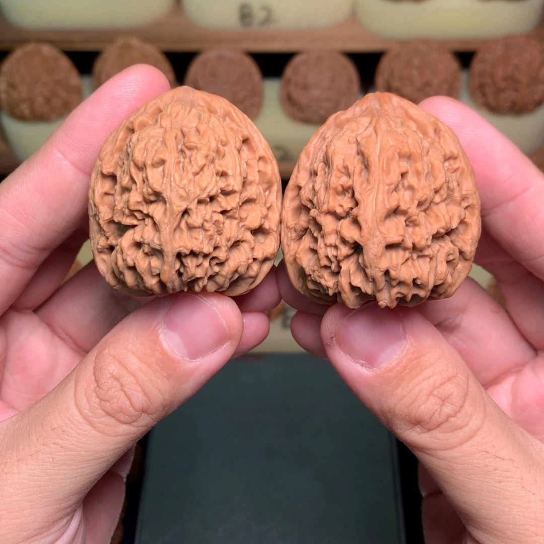 嘻****文玩核桃吊坠41涿鹿高炮南将石全品