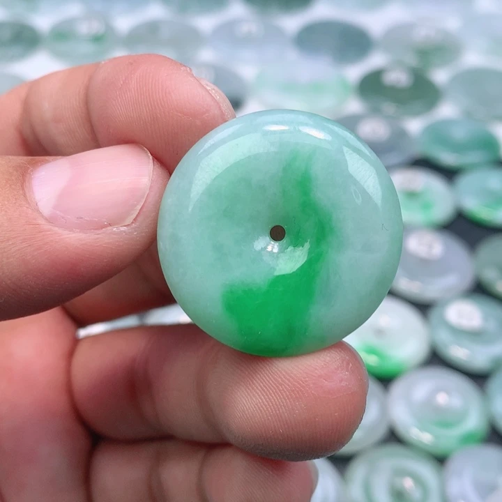 翡翠未镶嵌颈饰缅甸天然A货翡翠29.6-6.0