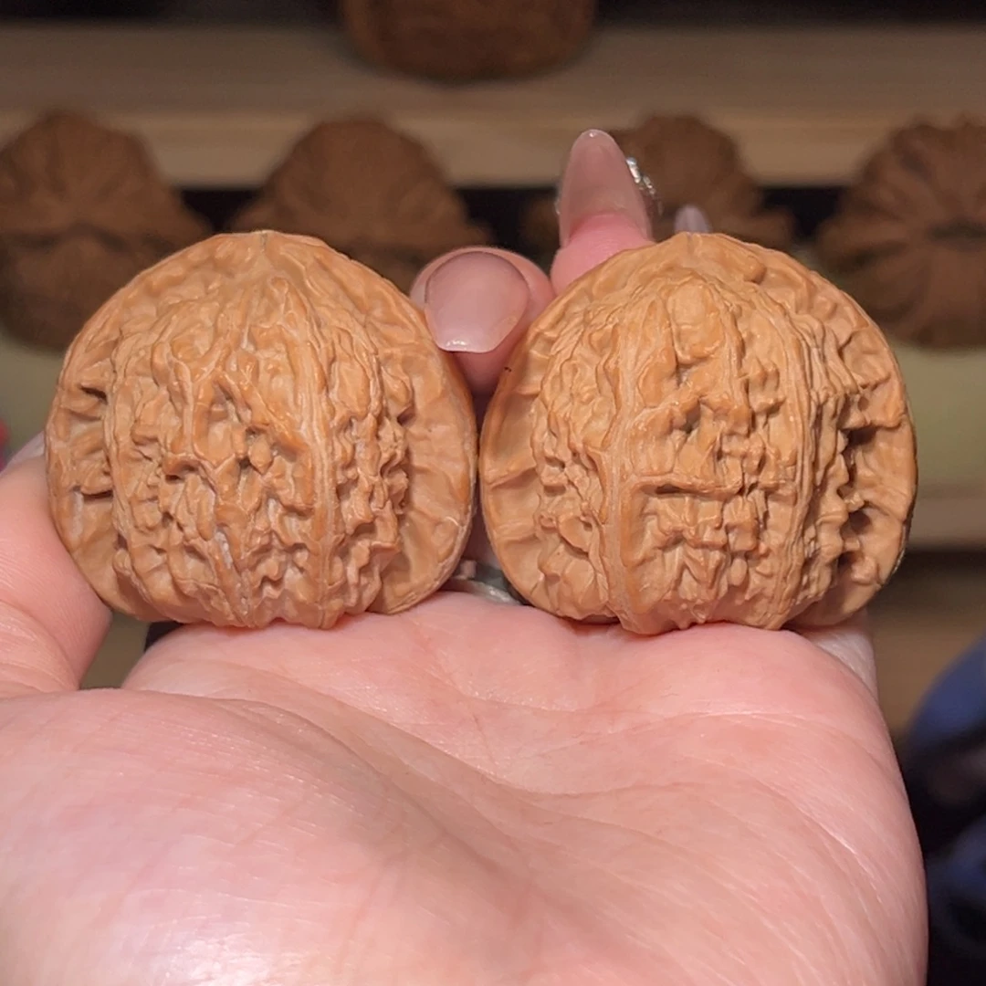 文玩核桃吊坠40全品三角白