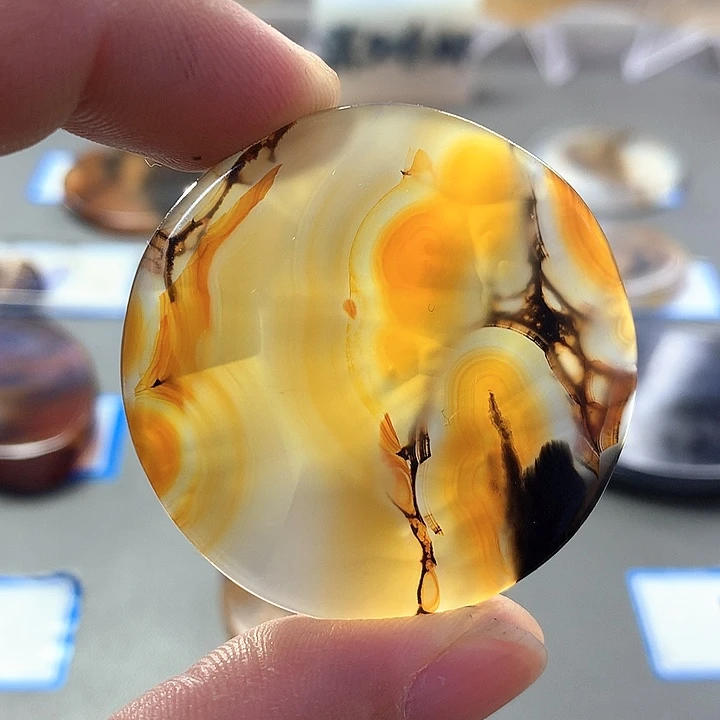 未镶嵌颈饰玛瑙/玉髓