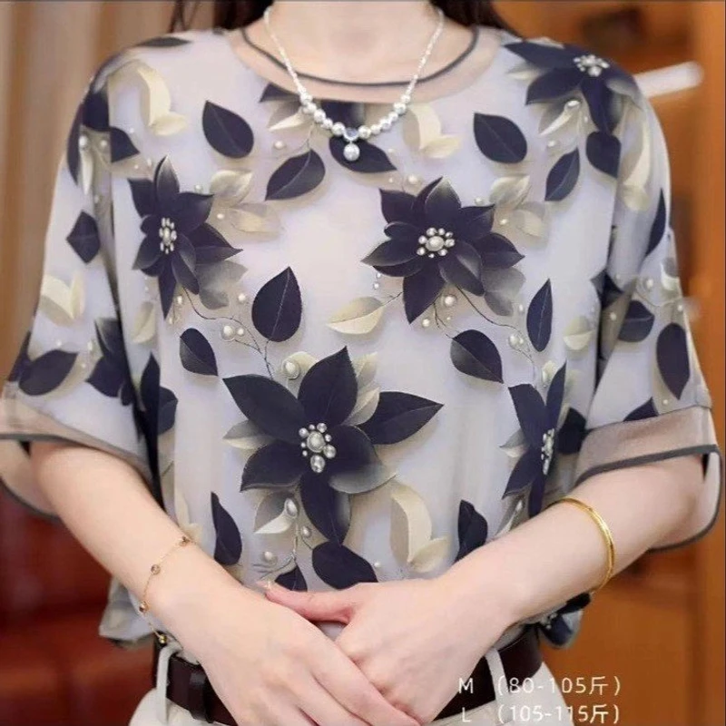 春秋新款2025夏季新款时尚圆领法式轻奢减龄女装短袖衬衫上衣女