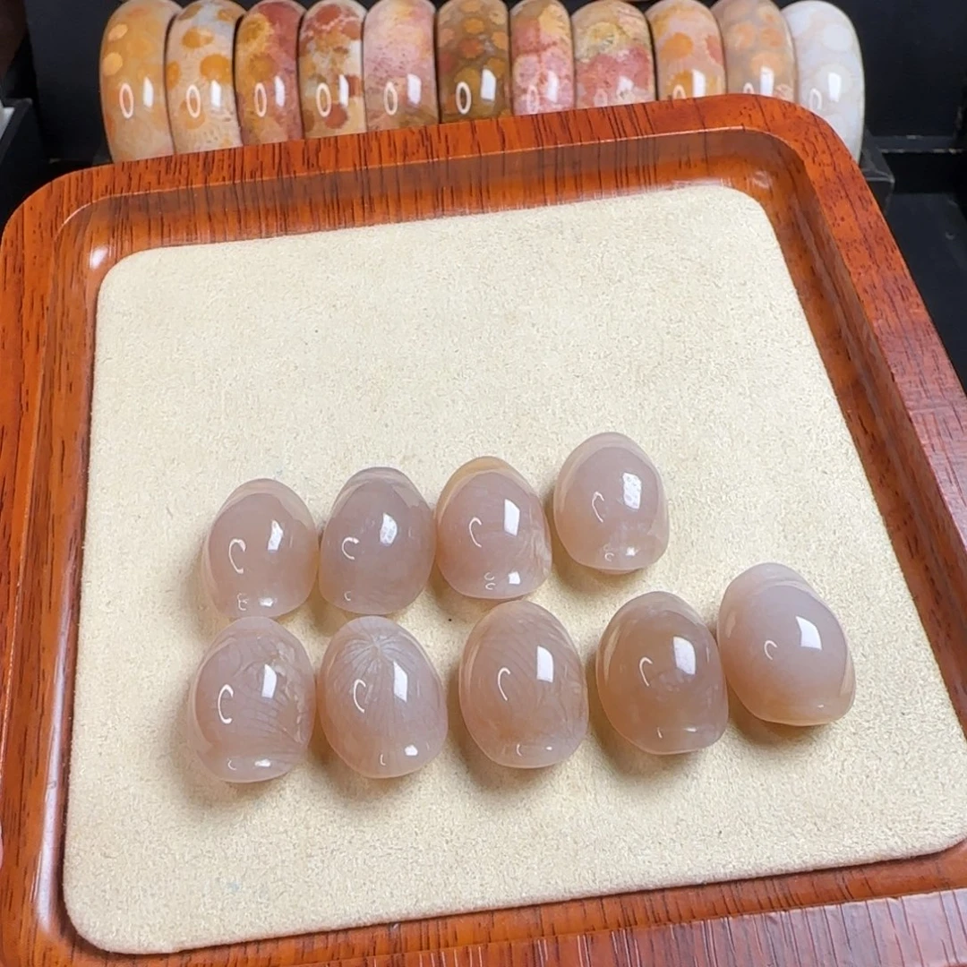添***禧未镶嵌吊坠(不含链)硅化玉