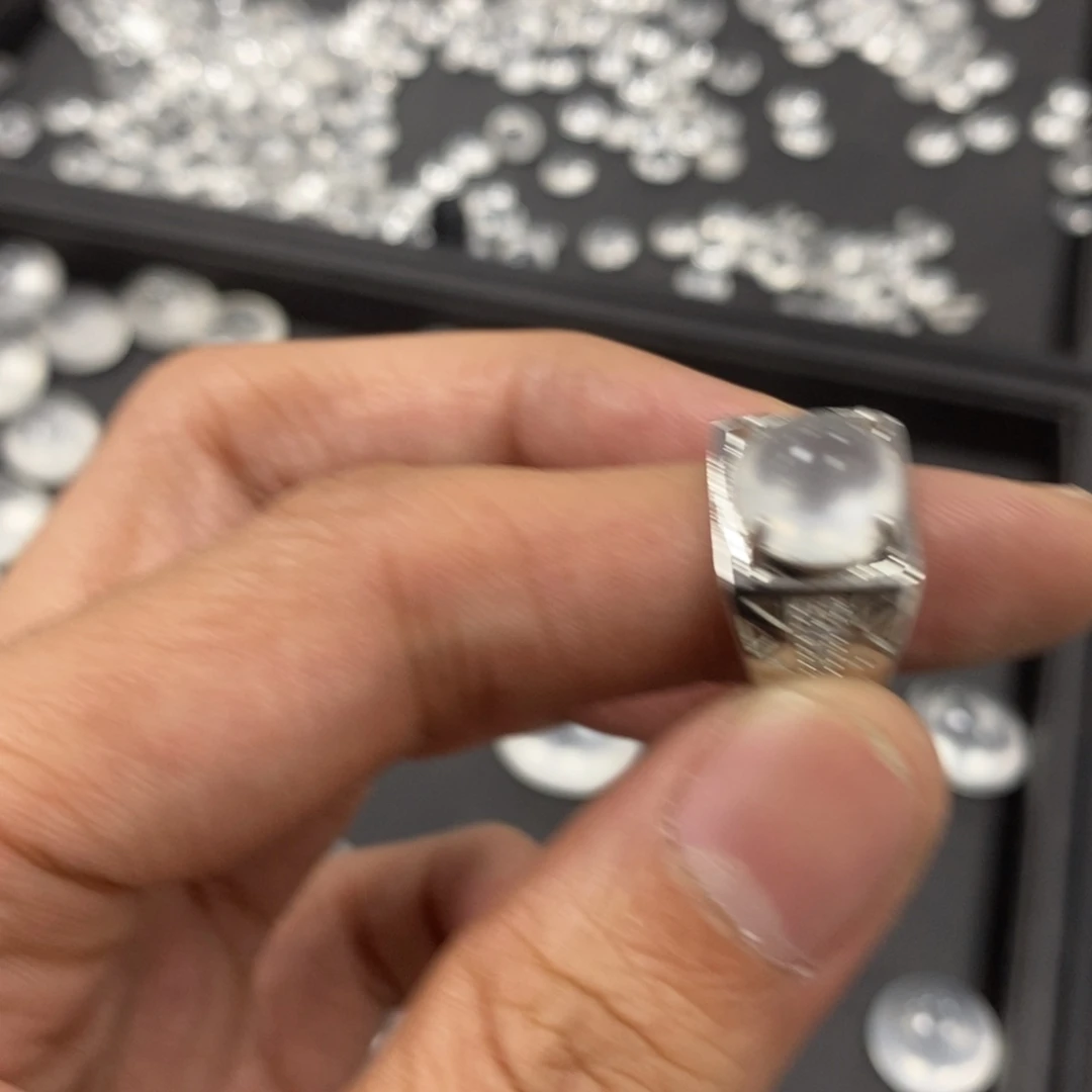 石英质玉未镶嵌珠宝半成品