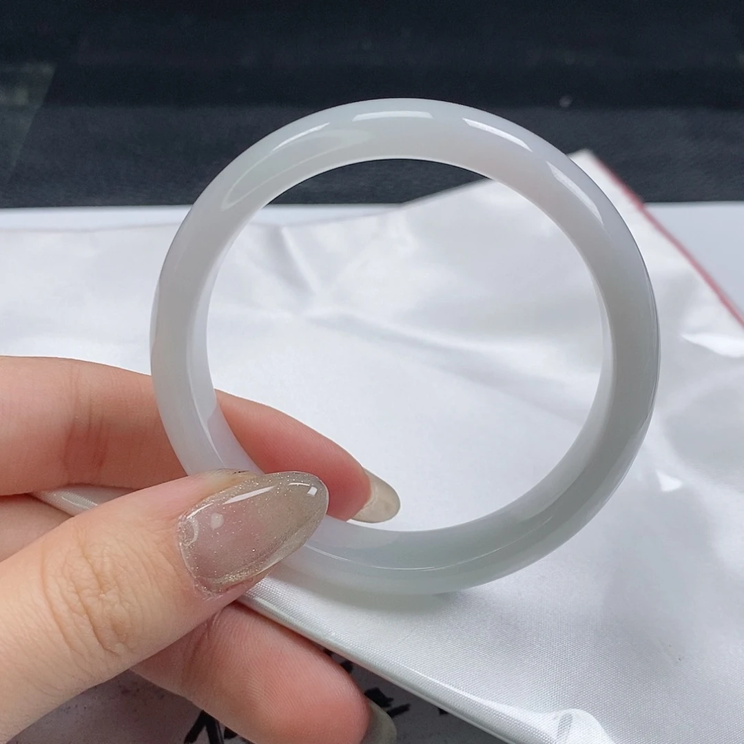 【闪购商品】翡翠手镯未镶嵌312号