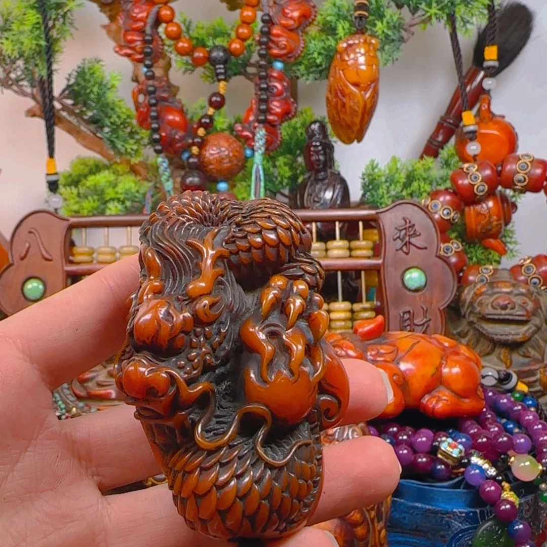 琥珀裸石未镶嵌手把