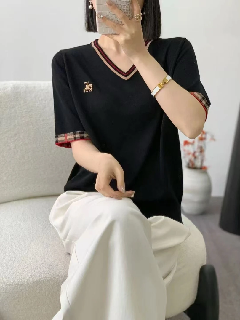 欧货重磅~气质V领莱塞尔天丝刺绣女士短袖