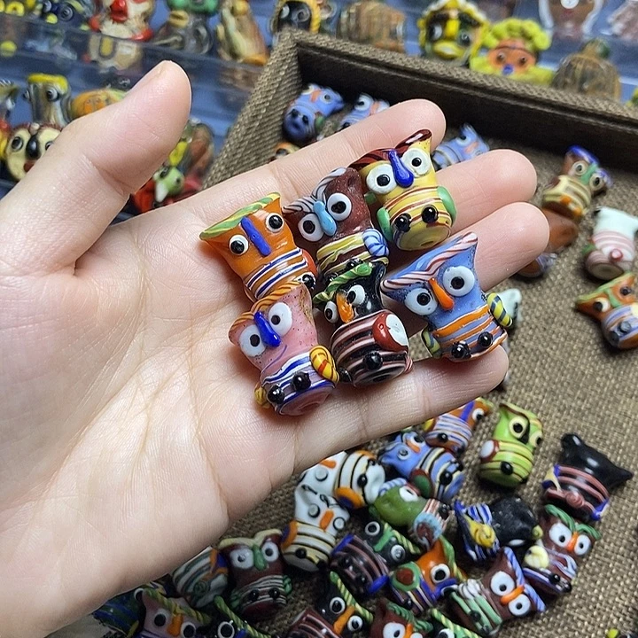 颈饰琉璃小猫头鹰一个031