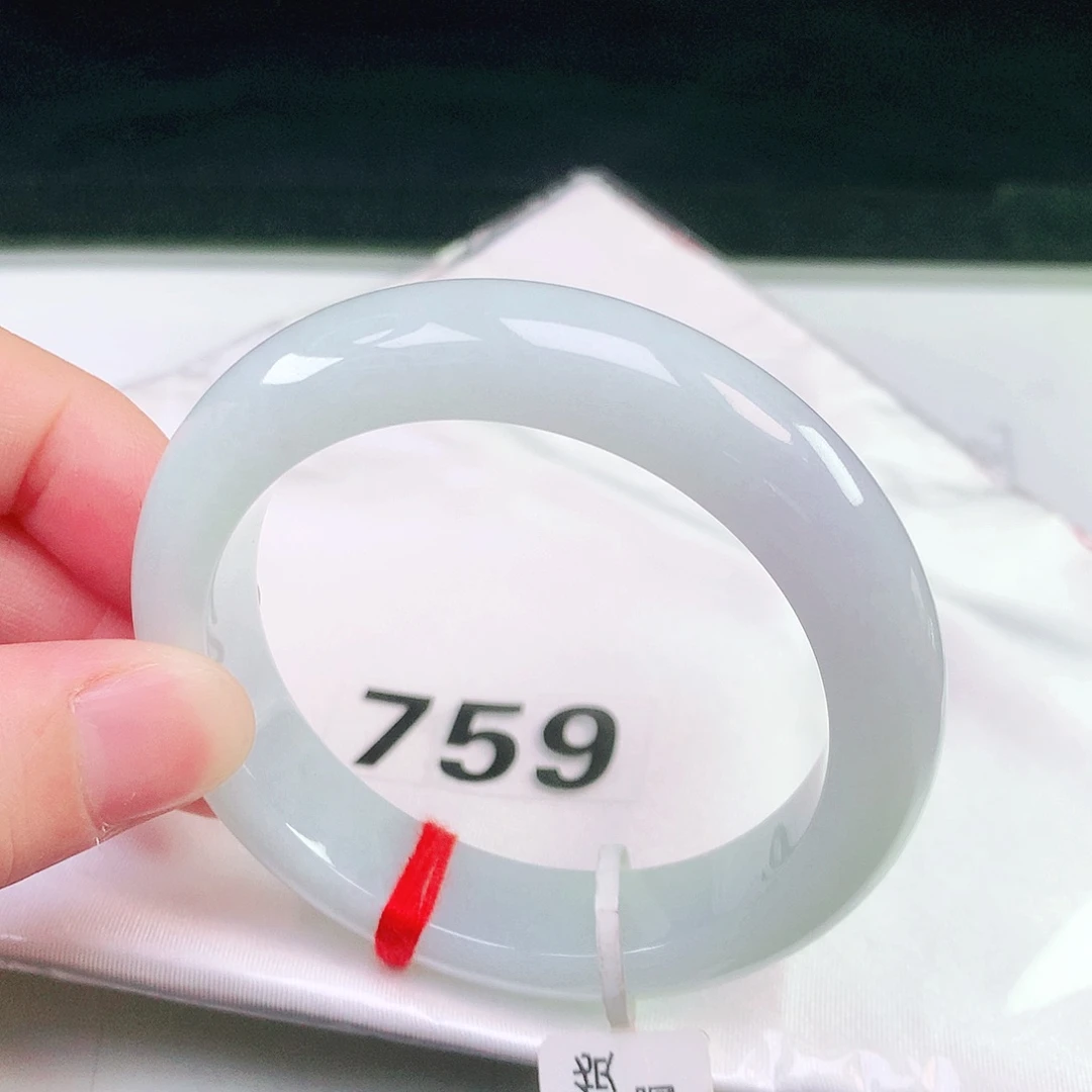 未镶嵌手镯翡翠759
