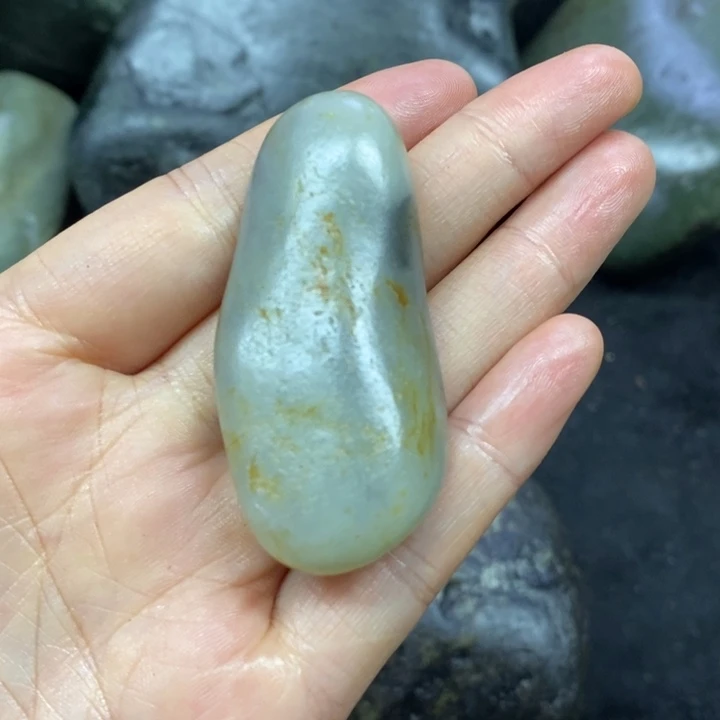 未镶嵌和田玉（糖玉）挂件