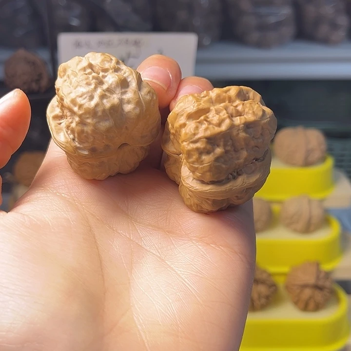 文玩核桃吊坠38蛙